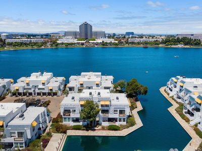 601 Portofino Ln