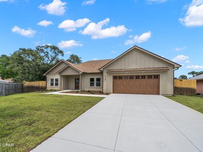 918 Laurel Oak Ln