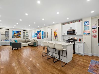 310 W 85th St APT 6A