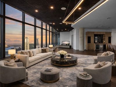 501 West Ave #3803