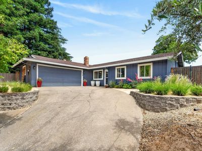 4536 Stonewall Dr
