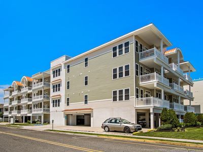 407 E Palm Rd Unit 205