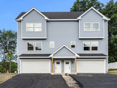 12 Newburg St #12