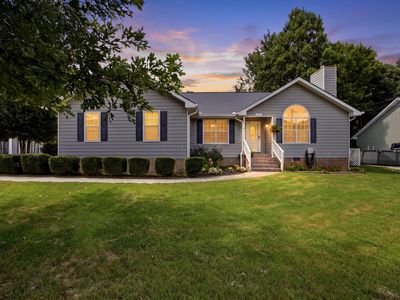 717 Ashbrook Dr
