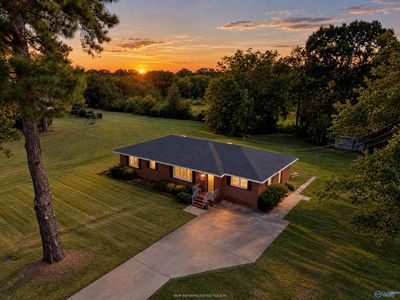 Property at 15036 Market St, Moulton, AL