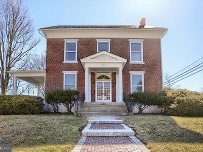 330 E Main St
