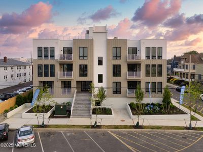 218 Third Avenue UNIT 202