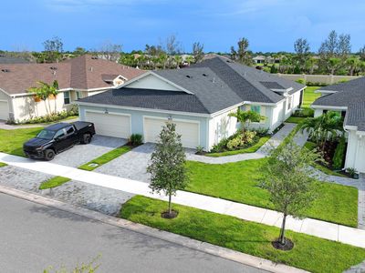 2073 SE Crosswood Way