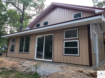 590 NW 327th Rd