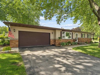 1135 Heritage Trl