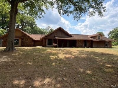 22272 Troy Hwy