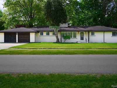 19041 Bungalow Dr