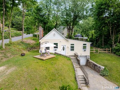 19 Calverton Drive
