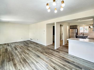 607 E Burnsville Pkwy #13