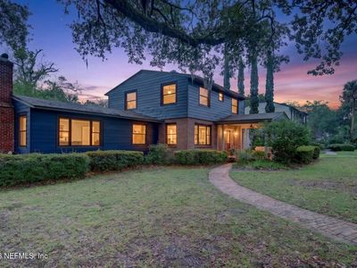 2405 PINERIDGE Road