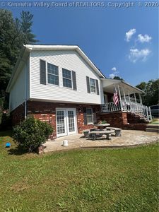 Property at 110 Piney Ln, Madison, WV