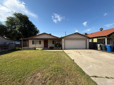 709 Castaic Ave