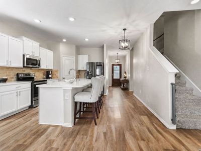 245 HANOVER PL