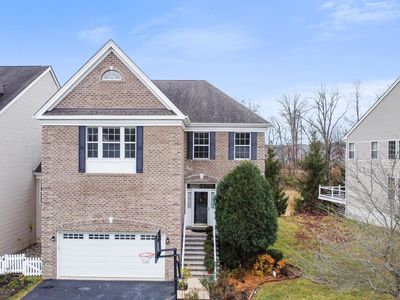 327 Dartmouth Rd