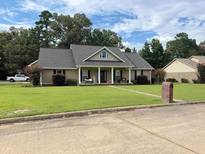 361 Regal Oaks Cir