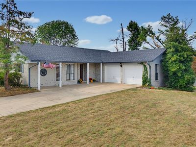 712 S Riviera Dr