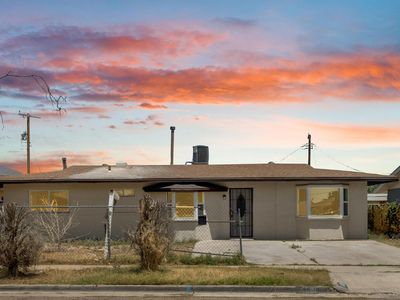 4801 Chisos Ln