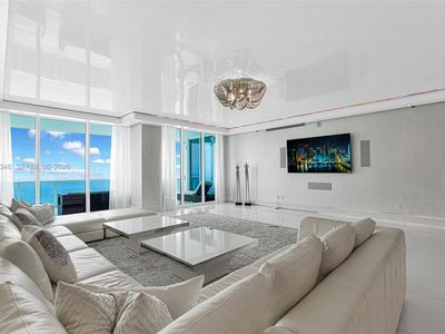 2711 S Ocean Dr Unit 3704