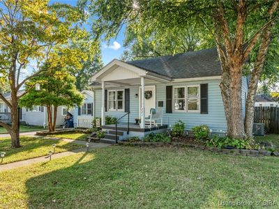 221 Indianola Street