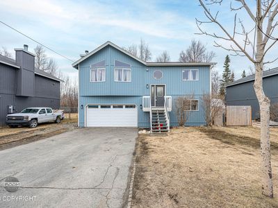 750 W Fern Ave