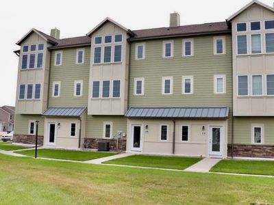 Property at 3206 Kenner Loop, City Of Bismarck, ND