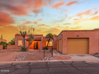 1625 W Calle Hacienda
