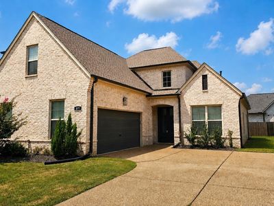577 Holden Dr