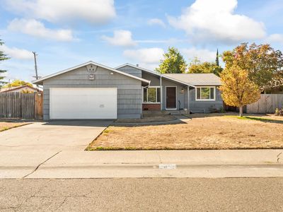 2436 Salix Way