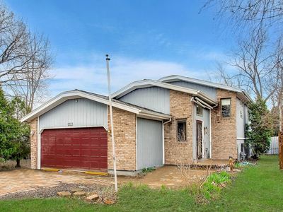 1323 Cottonwood Ln