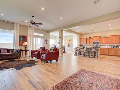 460 Rio Chama Cir SW