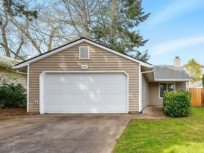 19875 SW Southview St