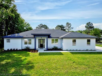 2011 W Falcon Rd