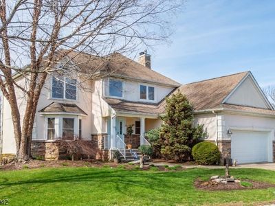 Property at 13 Witherwood Dr, Hamburg, NJ
