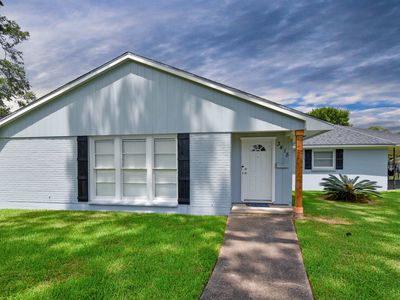 3415 Minglewood Dr