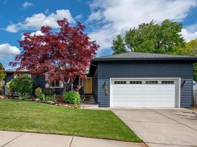 1676 Edgevale Ave