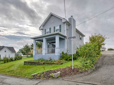 912 Sherman Ave