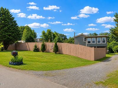 225 Shaw Rd
