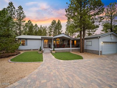2060 Pine Grove Dr