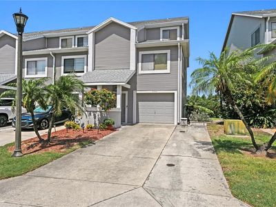 9564 Tara Cay Ct