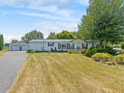 3839 Belding Rd