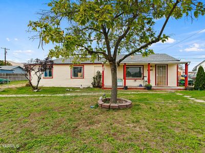 Property at 3808 2nd St, Union Gap, WA
