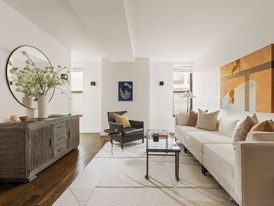 257 W 117th St APT 2G