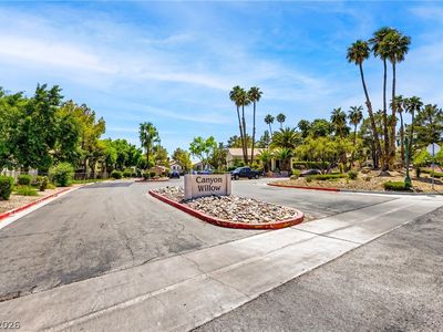 5241 Caspian Springs Dr Unit 203
