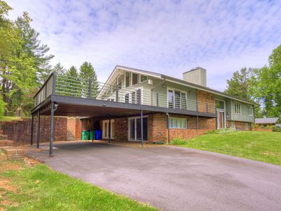 202 Fincastle Dr