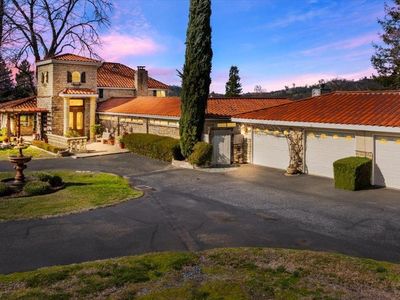 6525 Curtola Ranch Rd